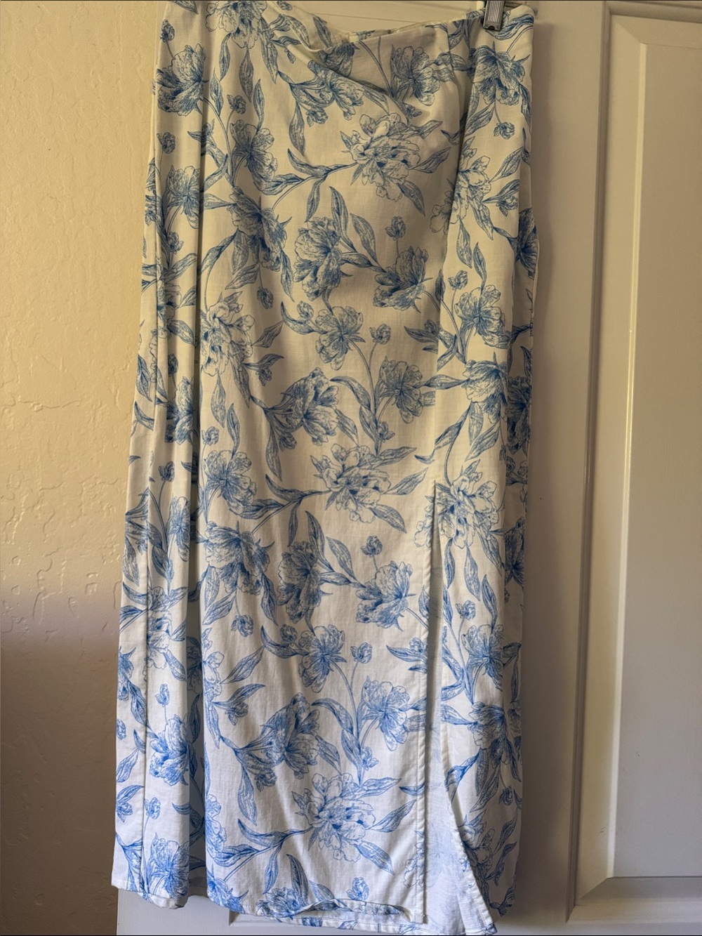 Women's Blue Floral Maxi Skirt -